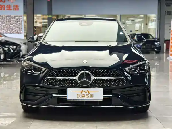 Mercedes-Benz C-Class 2022