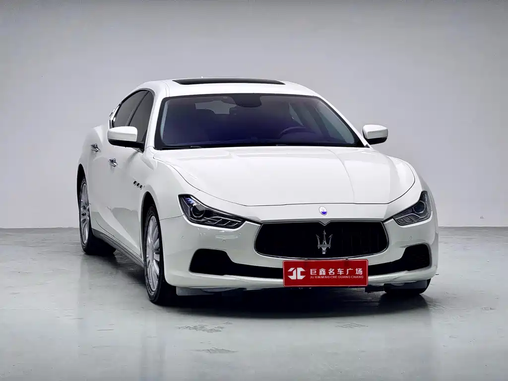 Maserati Ghibli 2017 — фото 3