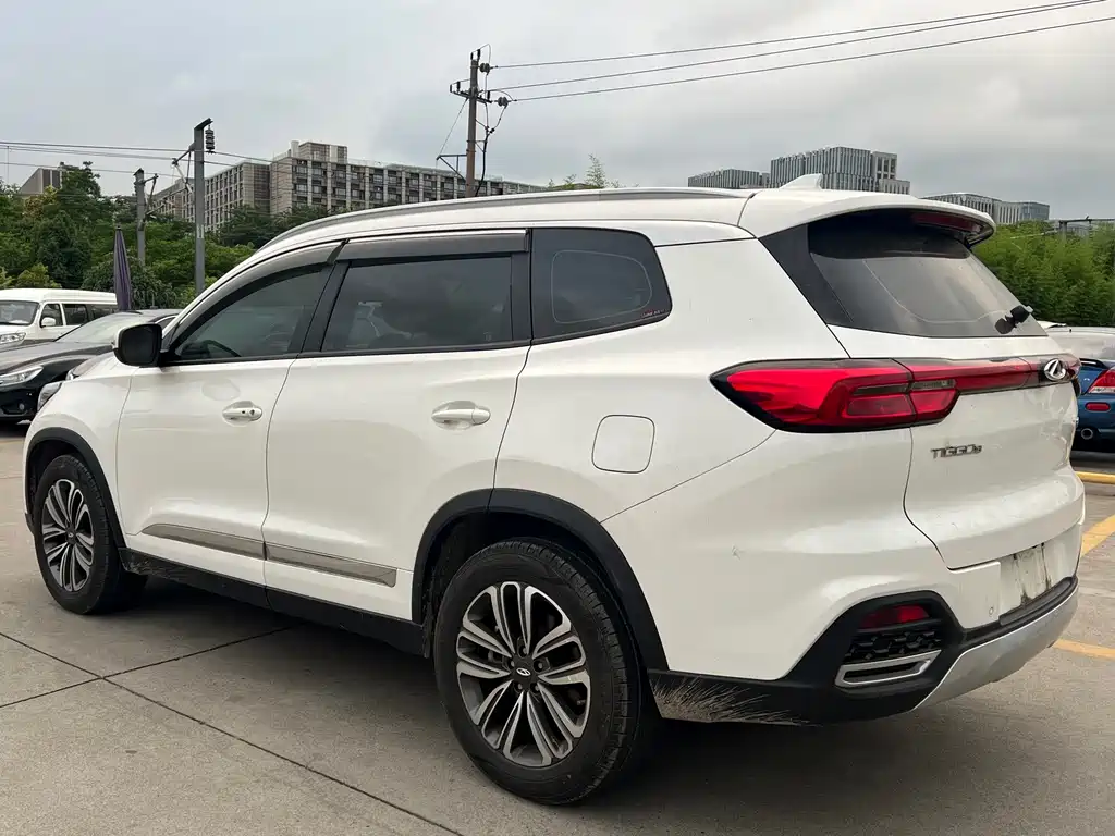 Chery Tiggo 8 2019 — фото 12