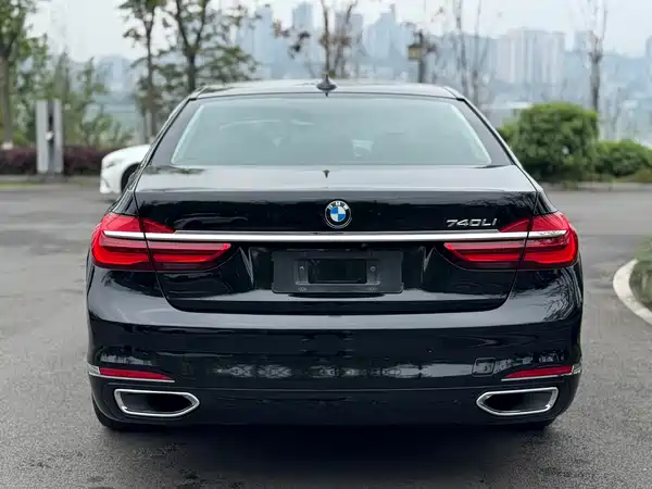 BMW 7 Series 2017