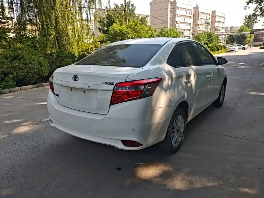 Toyota Vios 2015