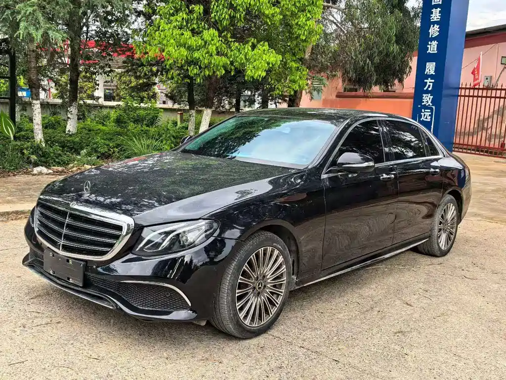 Mercedes-Benz E-Class 2019 — фото 1
