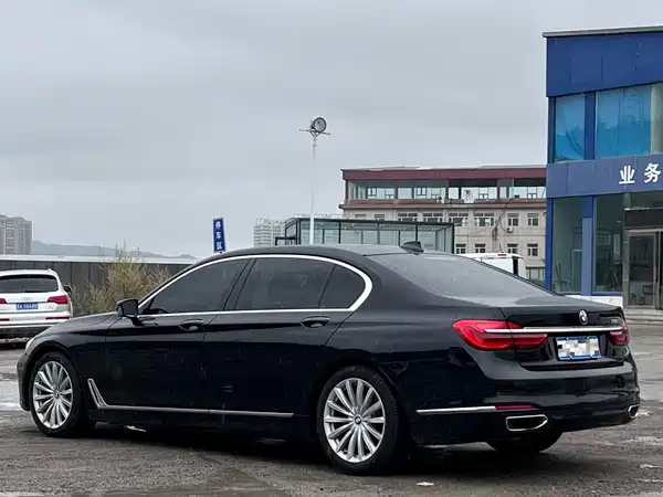 BMW 7 Series 2017