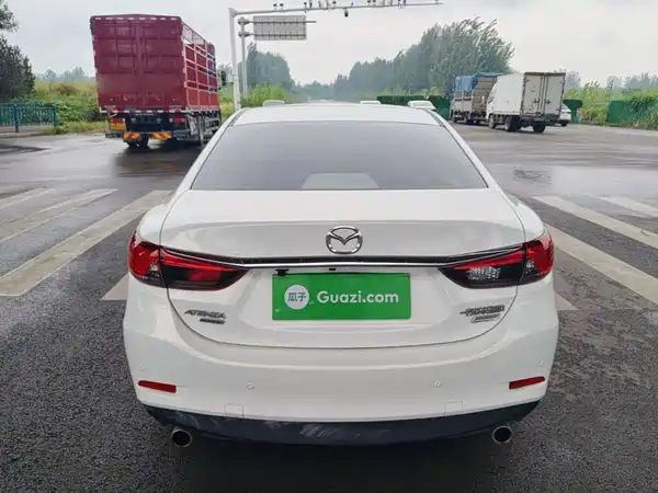Mazda Atenza 2015