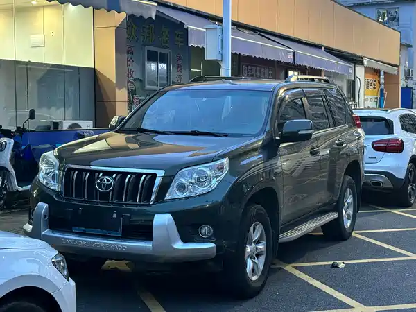 Toyota Prado 2013