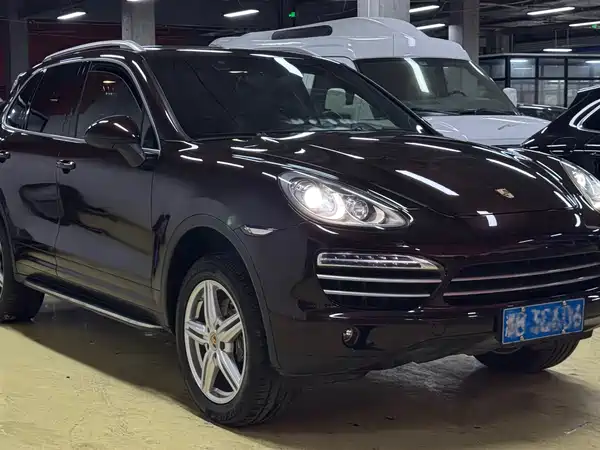 Porsche Cayenne 2014