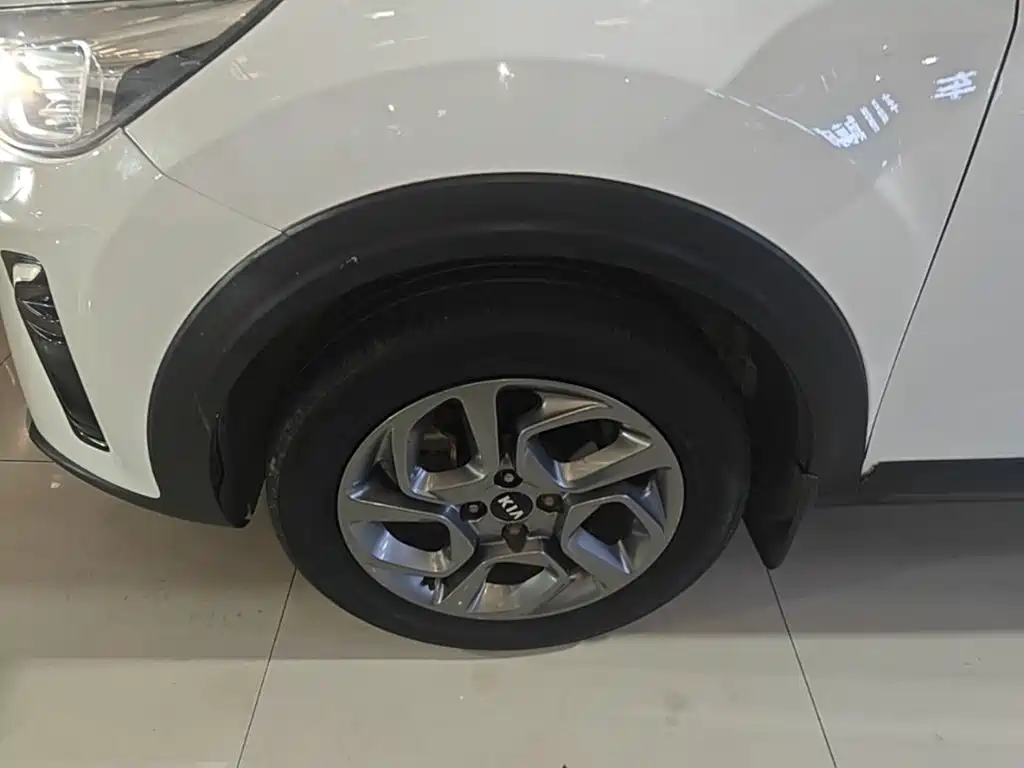 Kia KX1 2019 — фото 23