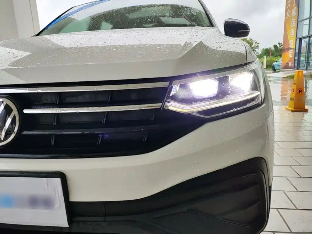 Volkswagen Tiguan L 2024 — фото 24