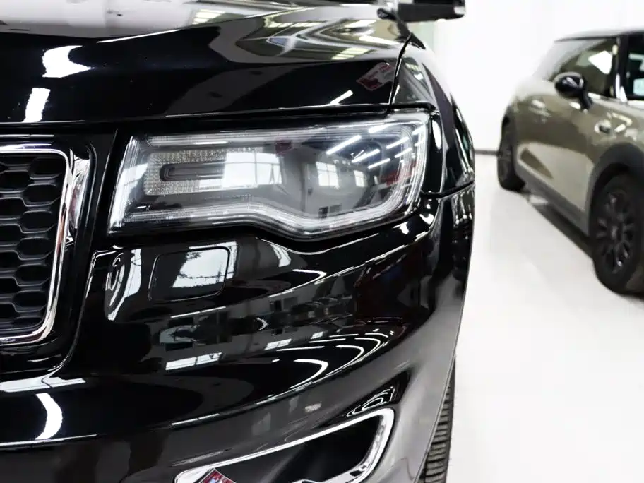 Jeep Grand Cherokee 2019 — фото 20