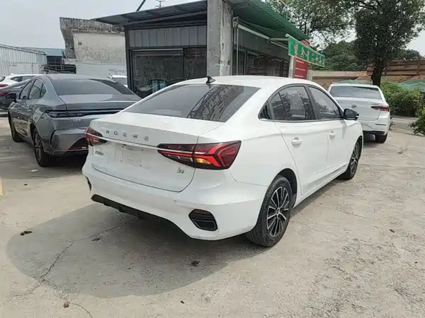 Roewe i5 2021