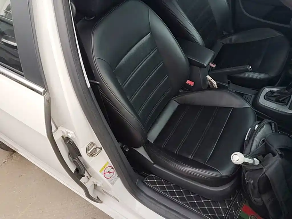 Volkswagen Gran Lavida 2015 — фото 25