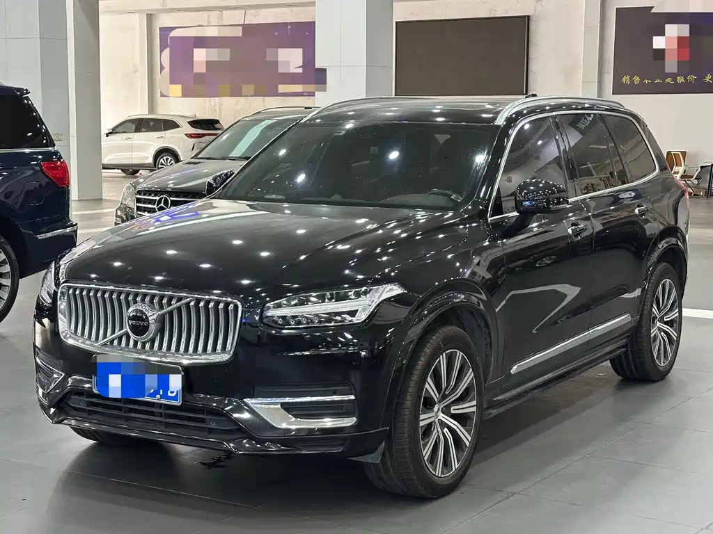 Volvo XC90 2022 — фото 1