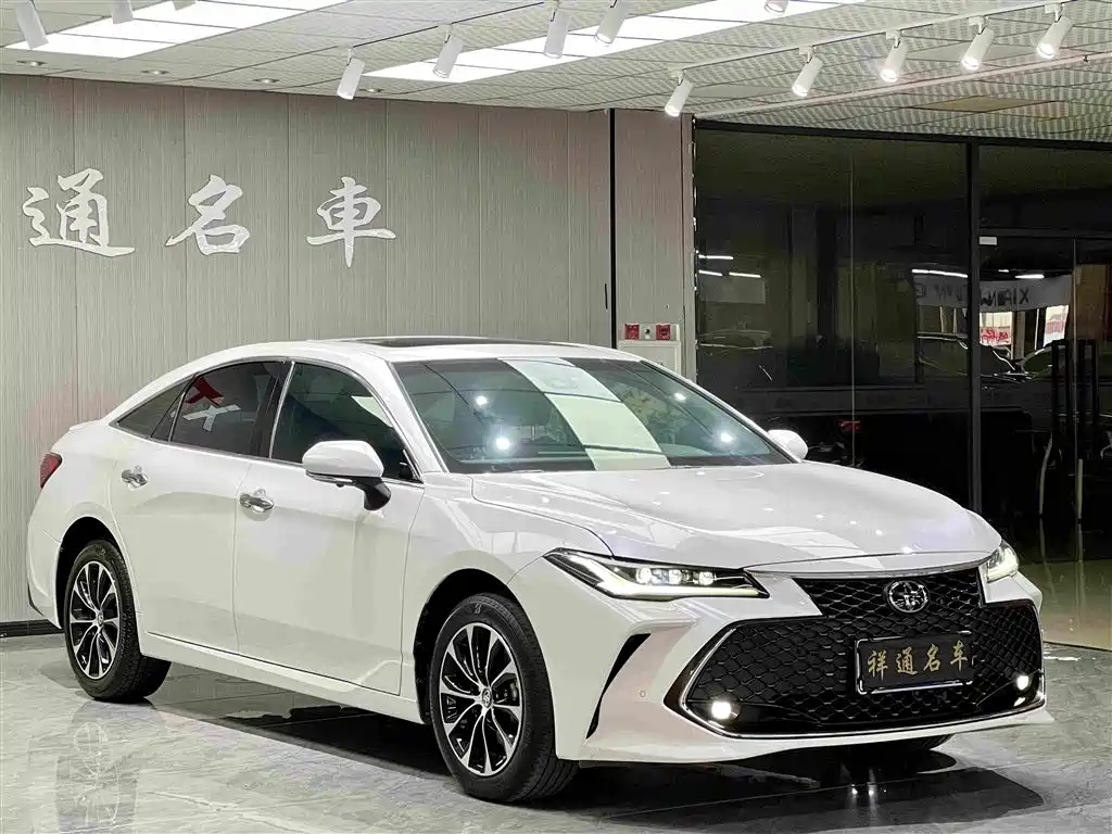 Toyota Avalon 2023