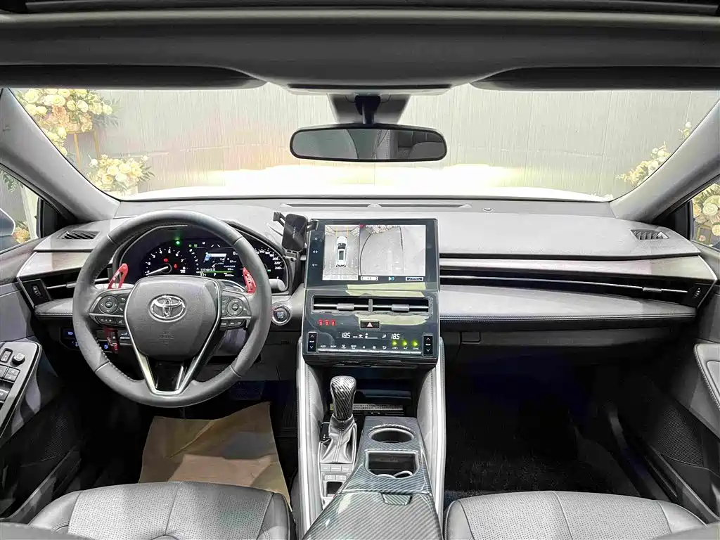 Toyota Avalon 2023 — фото 17