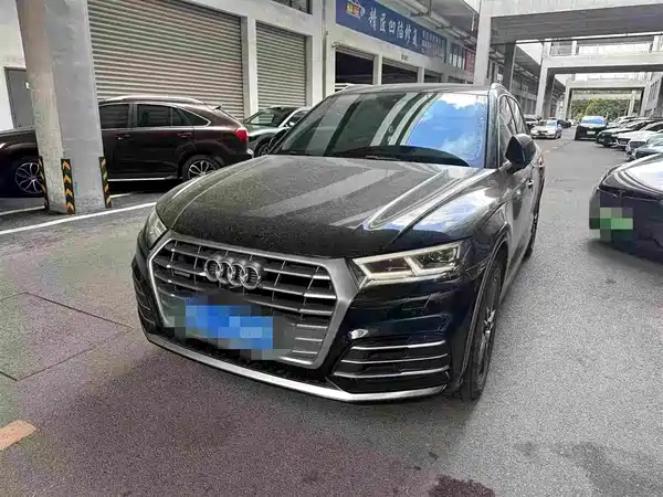 Audi Q5L 2019