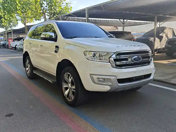 Ford Everest 2016