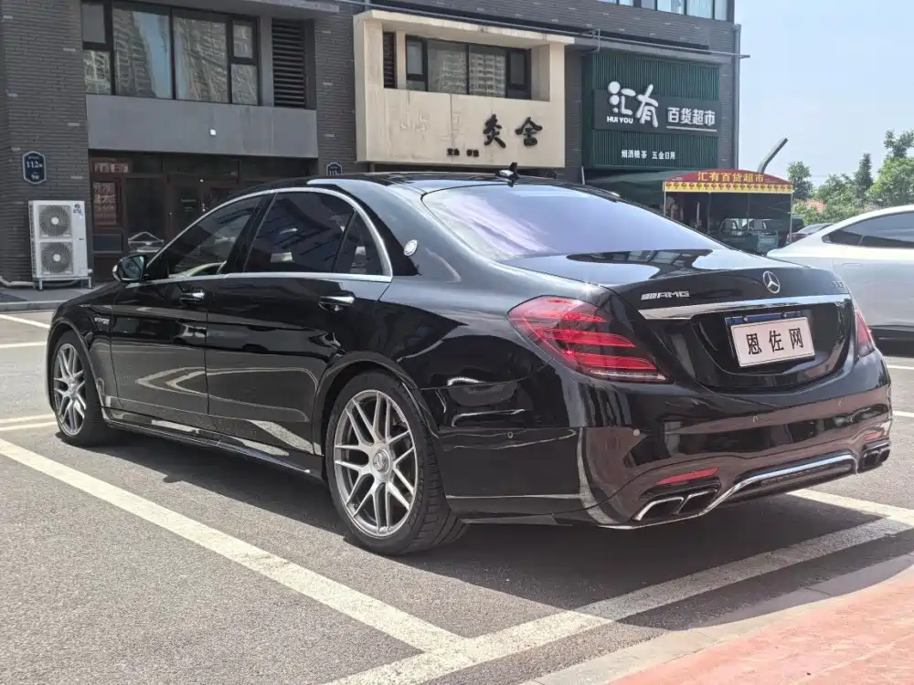 Mercedes-Benz S-Class AMG 2018 — фото 16