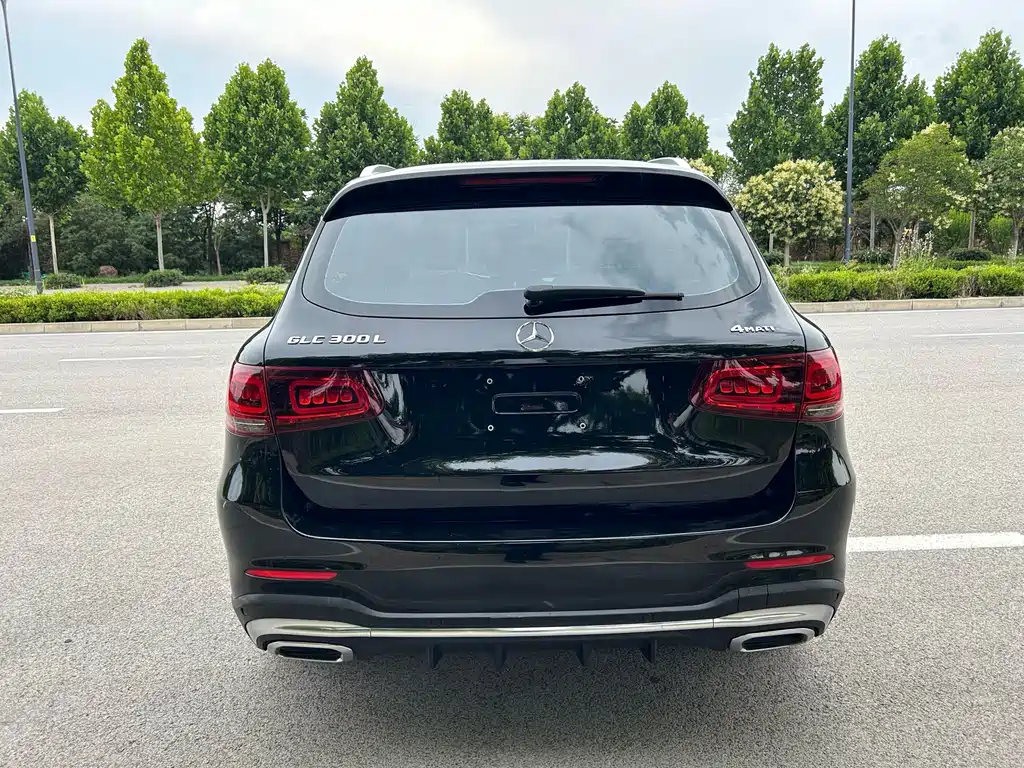 Mercedes-Benz GLC 2022 — фото 16