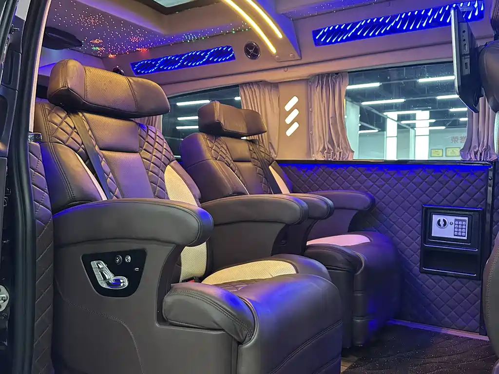 Mercedes-Benz Vito 2019 — фото 14