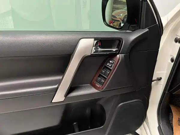 Toyota Prado 2017