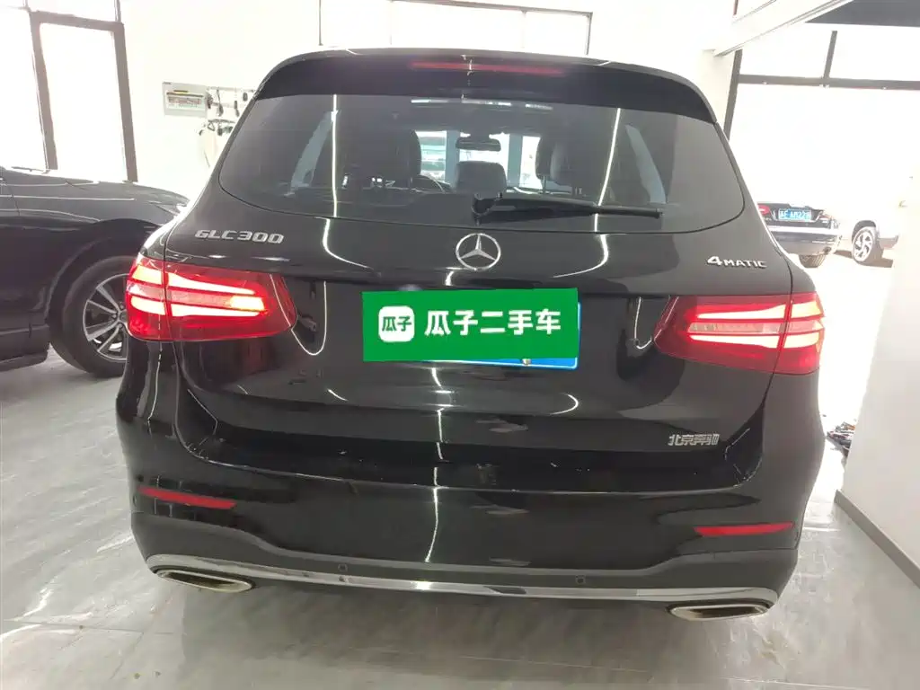 Mercedes-Benz GLC 2017 — фото 4
