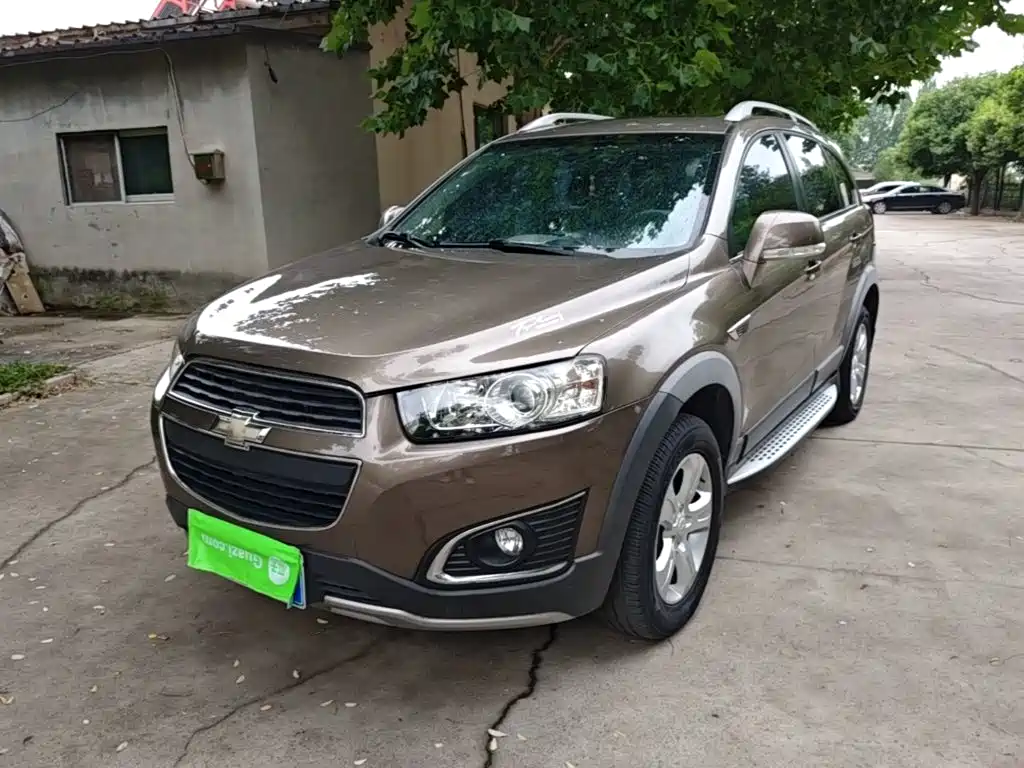 Chevrolet Captiva 2016 — фото 2