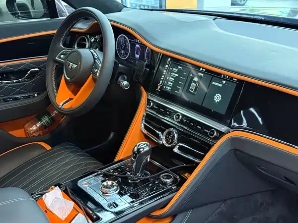 Bentley Flying Spur 2014