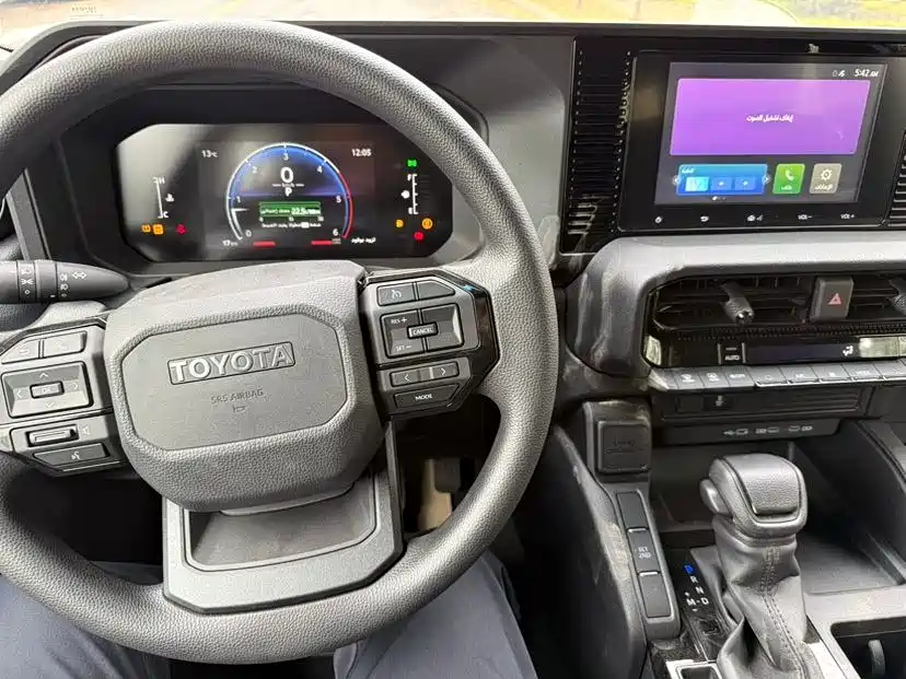 Toyota Prado — фото 14