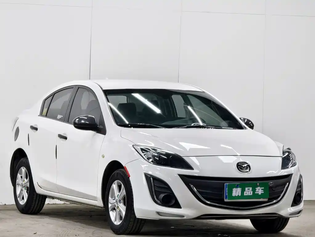 Mazda 3 Xingcheng 2015 — фото 3