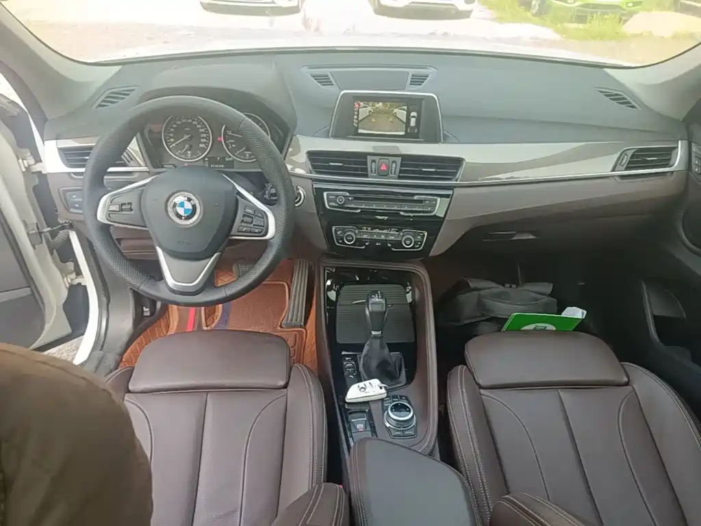 BMW X1 2017 — фото 10