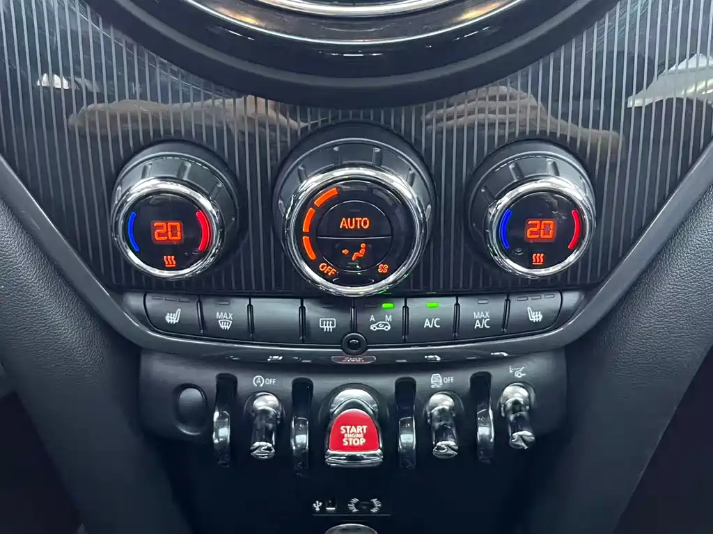 MINI Countryman 2018 — фото 14