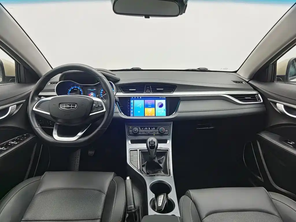 Geely Emgrand 2019