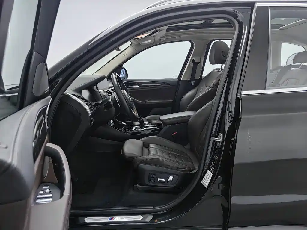 BMW X3 2021 — фото 10