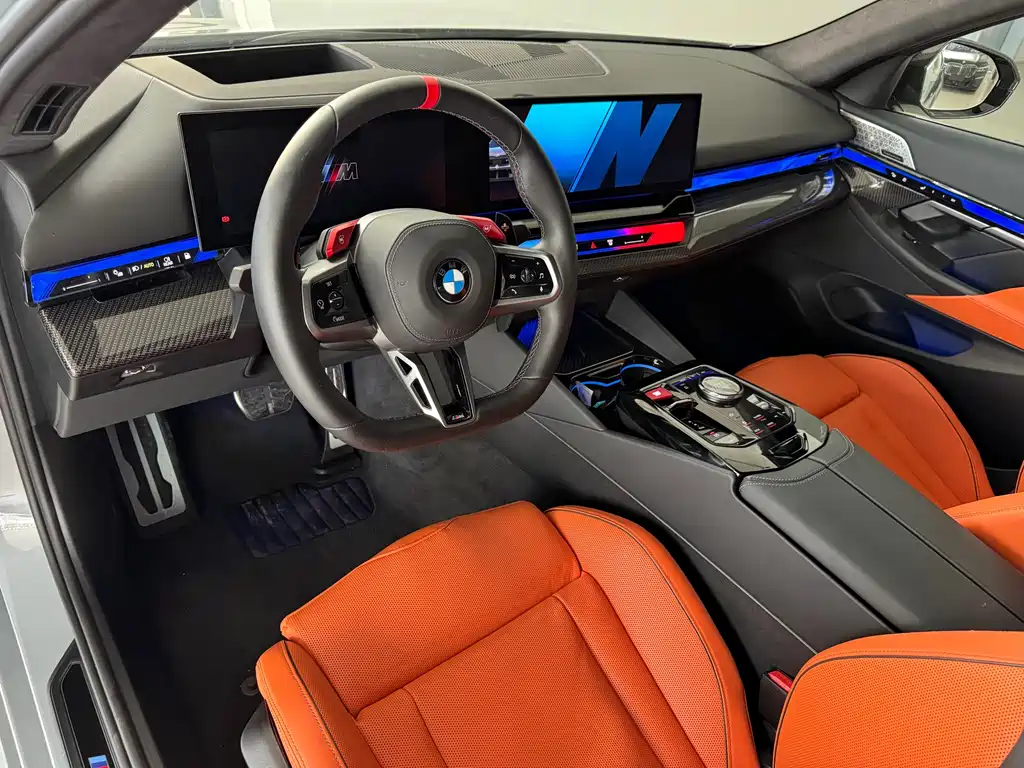BMW M5 New Energy — фото 38