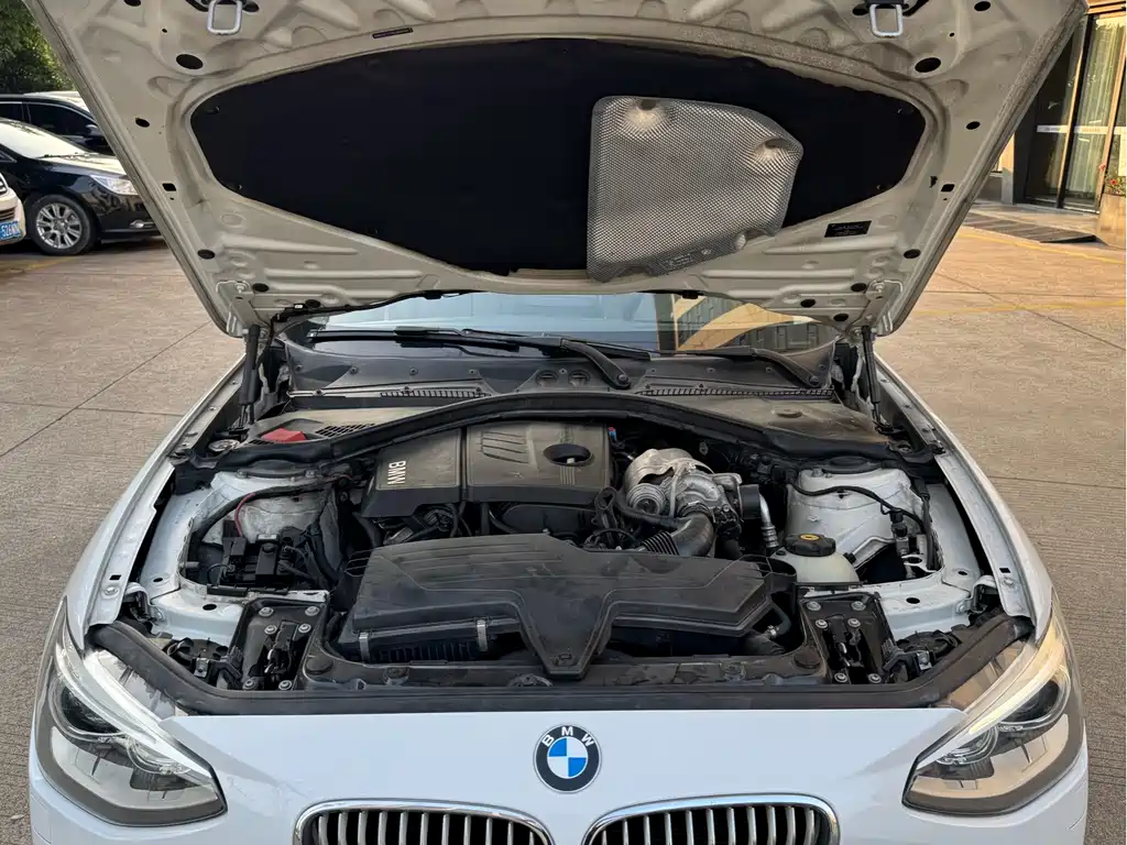 BMW 1 Series 2014 — фото 19