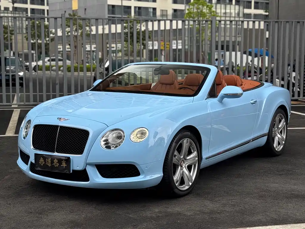 Bentley Continental 2014 — фото 15