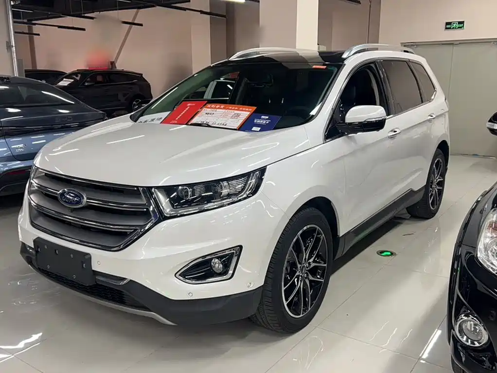 Ford Edge 2015 — фото 1