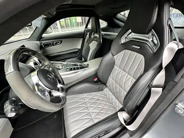 Mercedes-Benz AMG GT 2020