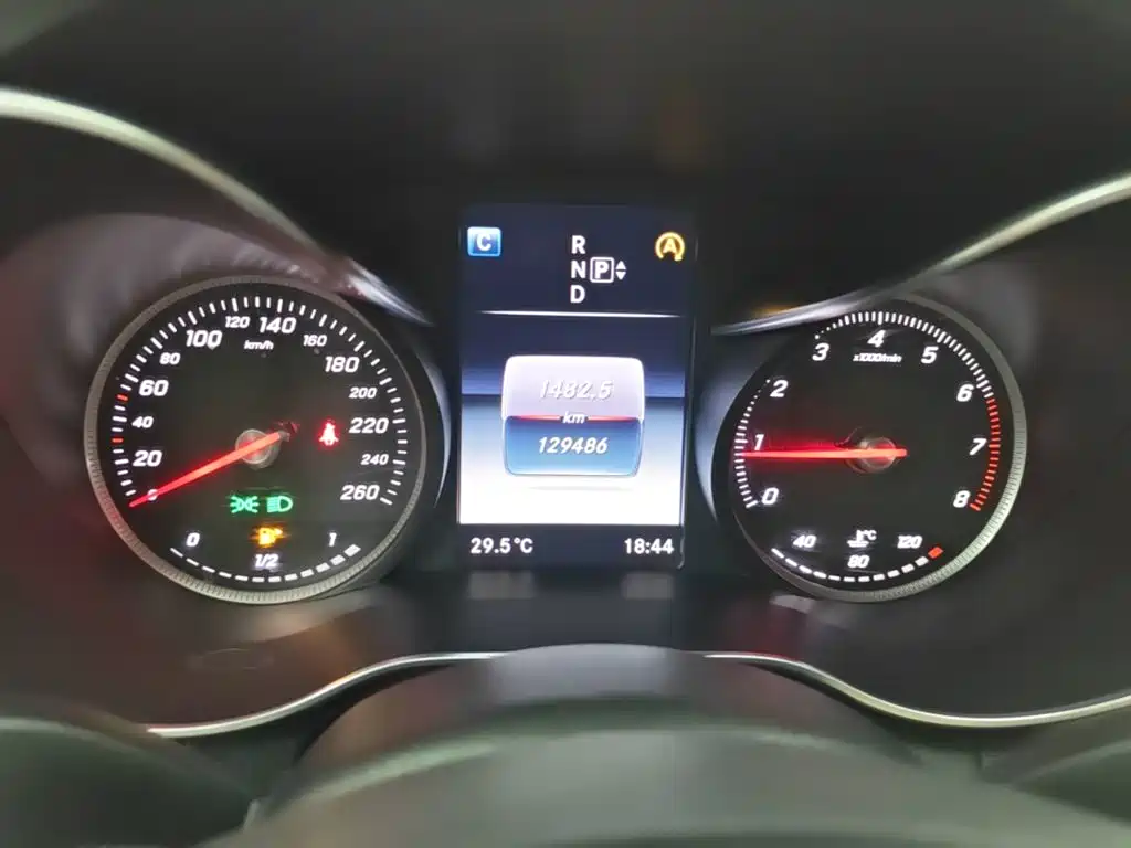 Mercedes-Benz C-Class 2015 — фото 12