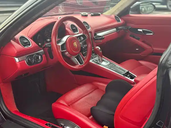 Porsche 718 2018