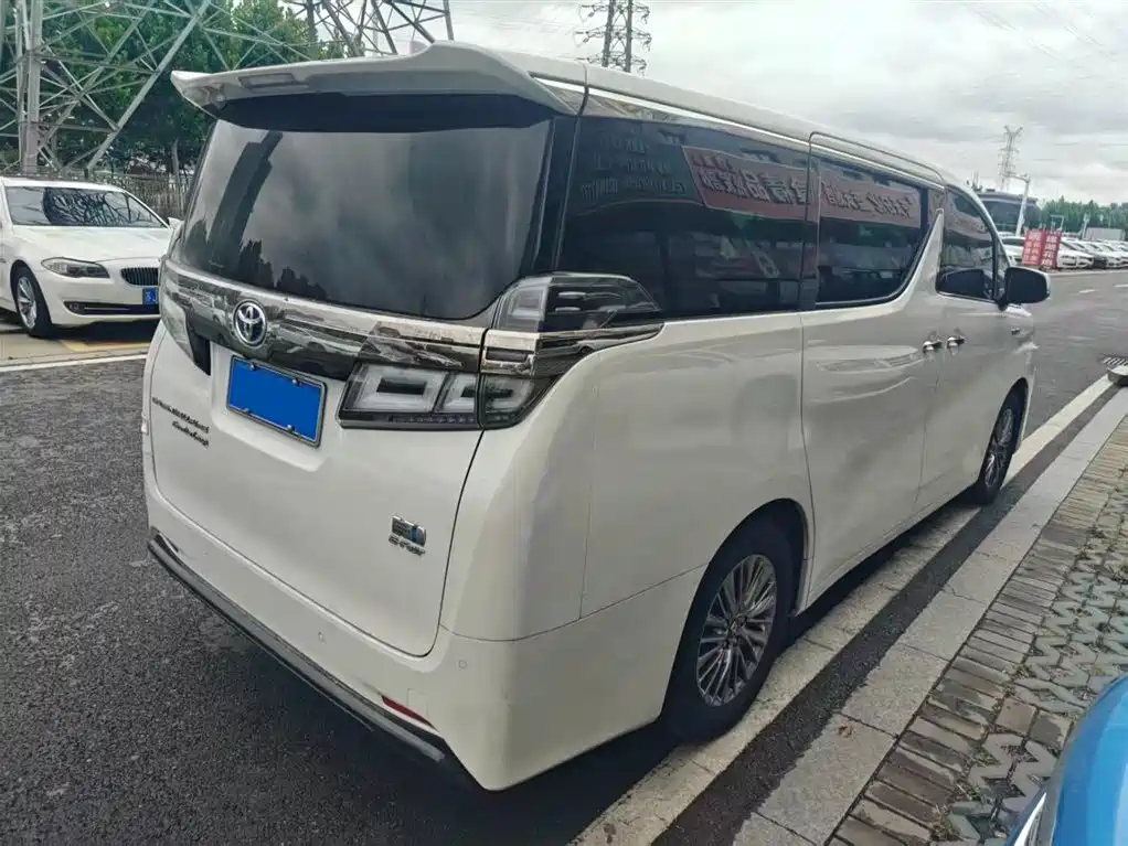 Toyota Vellfire 2021 — фото 4