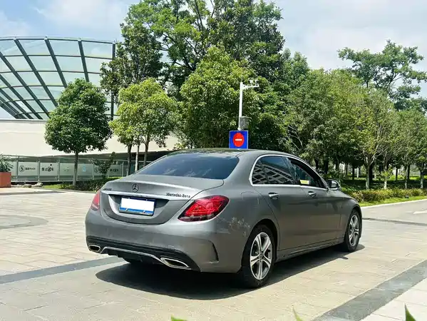 Mercedes-Benz C-Class 2018