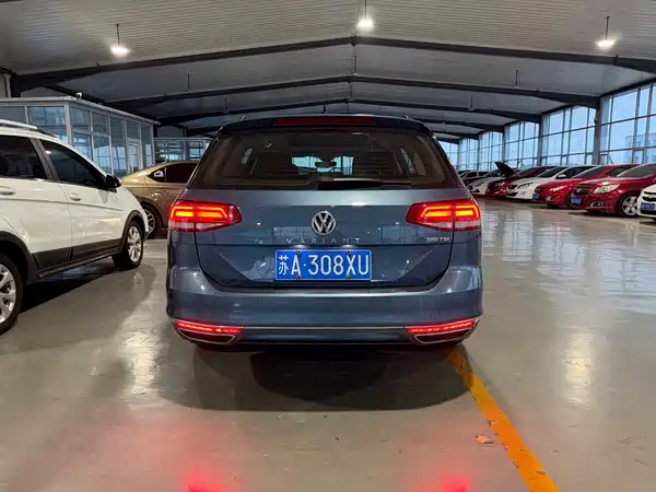 Volkswagen Viloran 2018