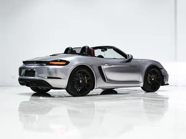 Porsche 718 2017