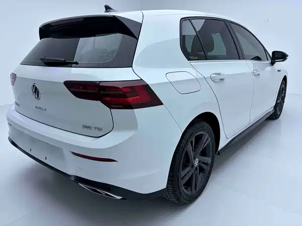 Volkswagen Golf 2023
