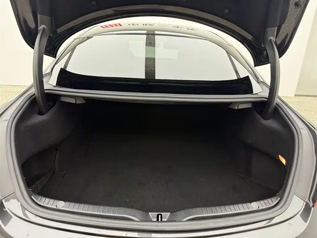 Mercedes-Benz C-Class 2023 — фото 11