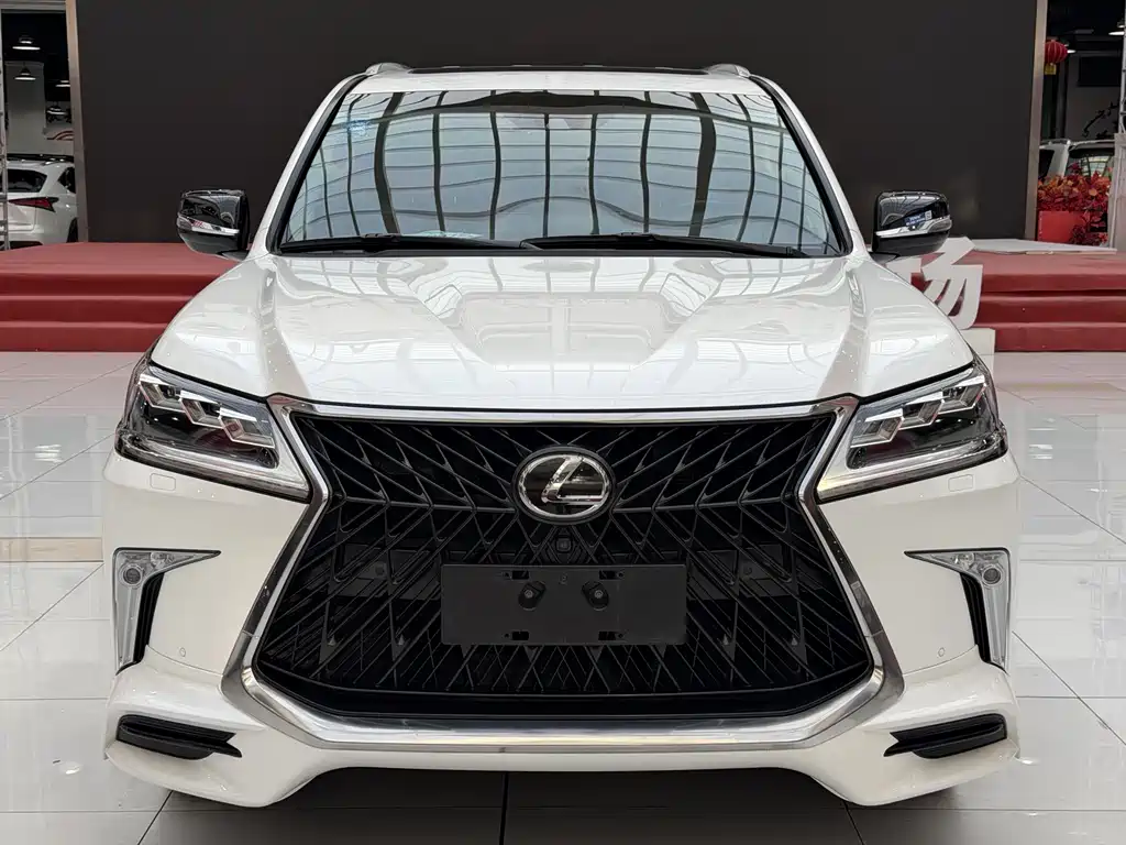 Lexus LX 2020 — фото 2