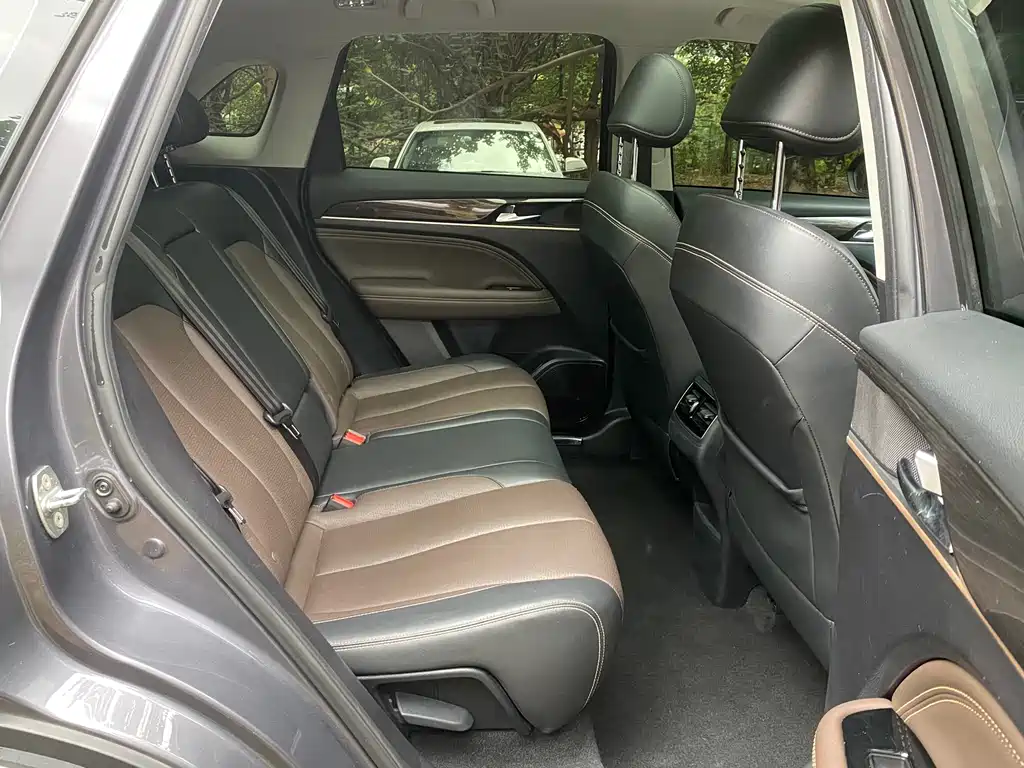 GAC Motor Trumpchi GS5 2019 — фото 10
