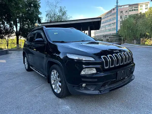 Jeep Cherokee 2014