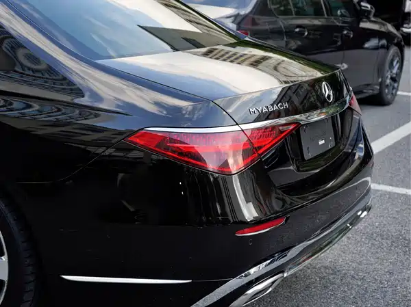 Mercedes-Benz Maybach S-Class 2024